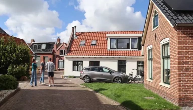 thuisbatterij kopen bespaar geld en wek je eigen stroom op